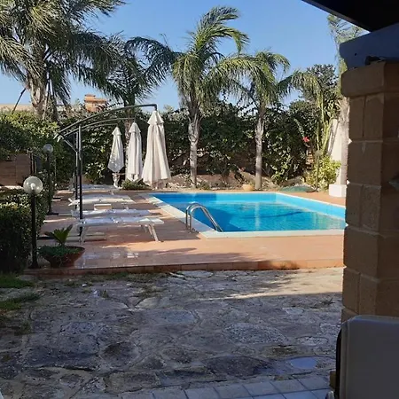 Casa Vacanza Da Rosa * Марсала